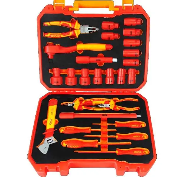 JUEGO DE DADOS + HERRAMIENTAS  MANUALES AISLADAS 1000V 26 PZAS. INGCO (HKITH2601)