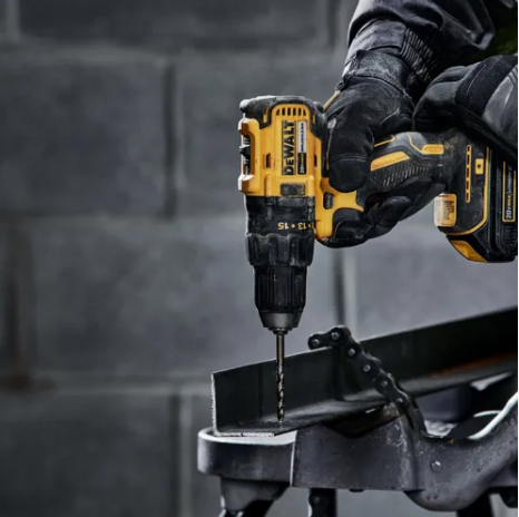 Taladro Percutor Inalámbrico Sin batería 20V DCD7781D2-B2 Dewalt