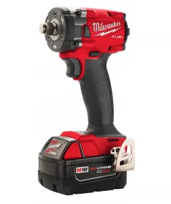 LLAVE IMPACTO COMPACTA 1/2 339Nm 18V FUEL 2 BAT 5.0Ah MILWAUKEE (2855-259)